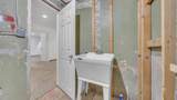 931 8th St - Photo 17