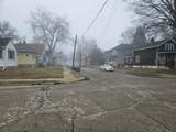 6404 11th Ave - Photo 3