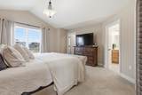 520 Edgewater Dr - Photo 4