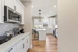 520 Edgewater Dr - Photo 9