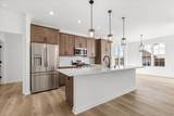 674 Mary Way - Photo 3