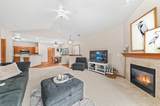 1084 Quinlan Dr - Photo 8
