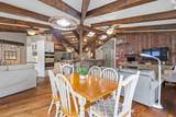 890 Windsor Dr - Photo 15