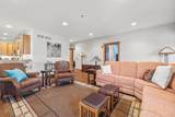 415 Wells St - Photo 7