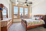 1325 Van Buren St - Photo 20
