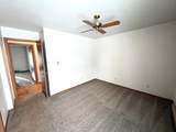 300 Foxwood Dr - Photo 16