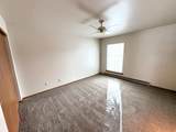 300 Foxwood Dr - Photo 17