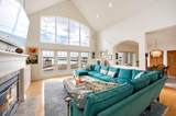 8111 Harbor Ln - Photo 22