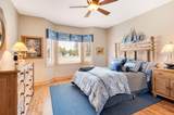 8111 Harbor Ln - Photo 18