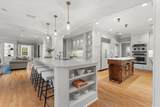 5050 Lake Dr - Photo 22