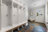 5050 Lake Dr - Photo 33