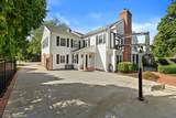 5050 Lake Dr - Photo 4