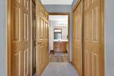 6940 Rolling Meadows Ct - Photo 15