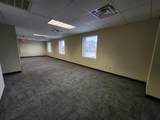 15850 Bluemound Rd - Photo 3
