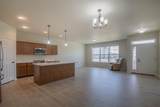 613 Hunter Oaks Blvd - Photo 15