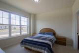 613 Hunter Oaks Blvd - Photo 16