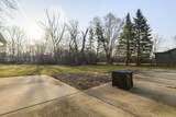 888 Wildwood Pl - Photo 3