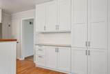 4858 Shoreland Ave - Photo 8