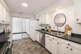 2525 Shore Dr - Photo 7