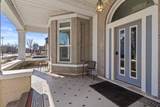 920 Main St - Photo 2