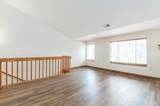 330 Tyranena Park Rd - Photo 12