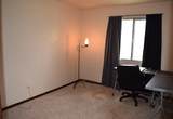 W165N11547 Abbey Ct - Photo 12