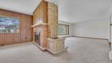 2420 Mayflower Ave - Photo 3