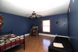 1015 Hagerer St - Photo 3