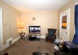 1015 Hagerer St - Photo 8