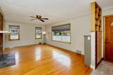 2909 76th St - Photo 3