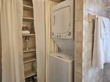956 Circle Dr - Photo 10