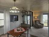 956 Circle Dr - Photo 3