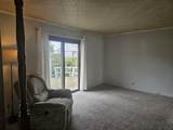 956 Circle Dr - Photo 5
