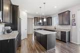 717 Chadwick Dr - Photo 8