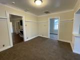1010 9th St - Photo 3
