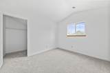 2740 Hidden Dr - Photo 18