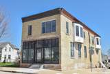 700 Wisconsin St - Photo 2