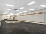 3399 Calumet Ave - Photo 4