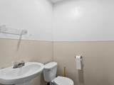 3399 Calumet Ave - Photo 6