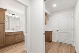 512 Hunter Oaks Blvd - Photo 17