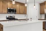 512 Hunter Oaks Blvd - Photo 3