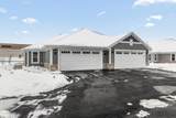 520 Hunter Oaks Blvd - Photo 1