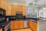 1325 Van Buren St - Photo 17