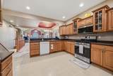 660 Waters Edge Dr - Photo 13
