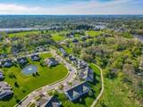 660 Waters Edge Dr - Photo 41
