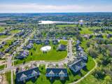 660 Waters Edge Dr - Photo 43