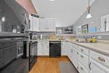 S77W19432 Lakewood Dr - Photo 8
