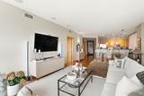 545 Wells St - Photo 8