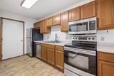 1015 Woodview Ct - Photo 15