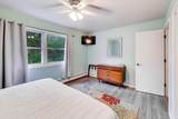205 Country Club Dr - Photo 15